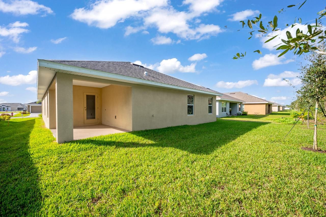 5228 Vespera Street, Fort Pierce, FL 34951 Photo