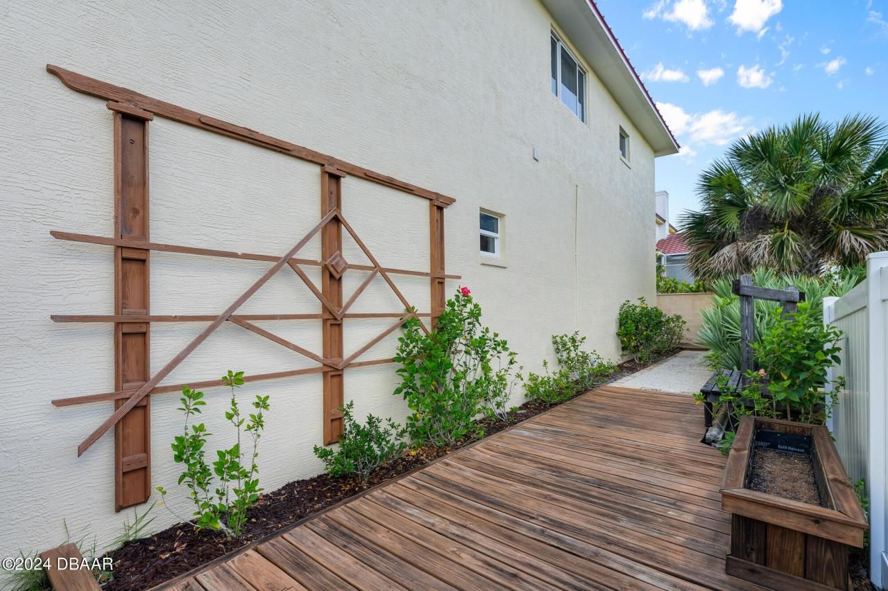 33 Calumet Avenue, Ponce Inlet, FL 32127 Photo