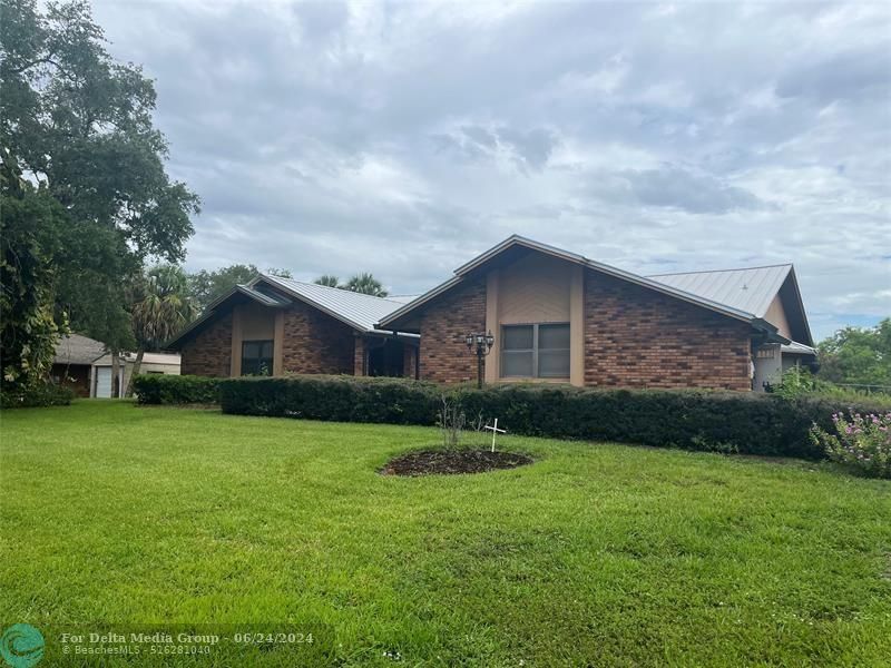 800 French Creek Ln, Fort Pierce, FL 34982 Photo