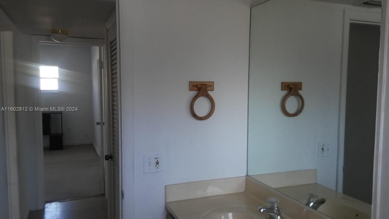 11855 NE 19th Dr, Unit 1, North Miami, FL 33181 Photo