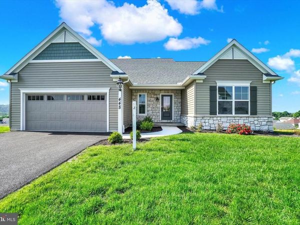 448 SPRINGHOUSE LANE, YORK, PA 17406