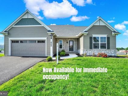 448 SPRINGHOUSE LANE York, PA 17406