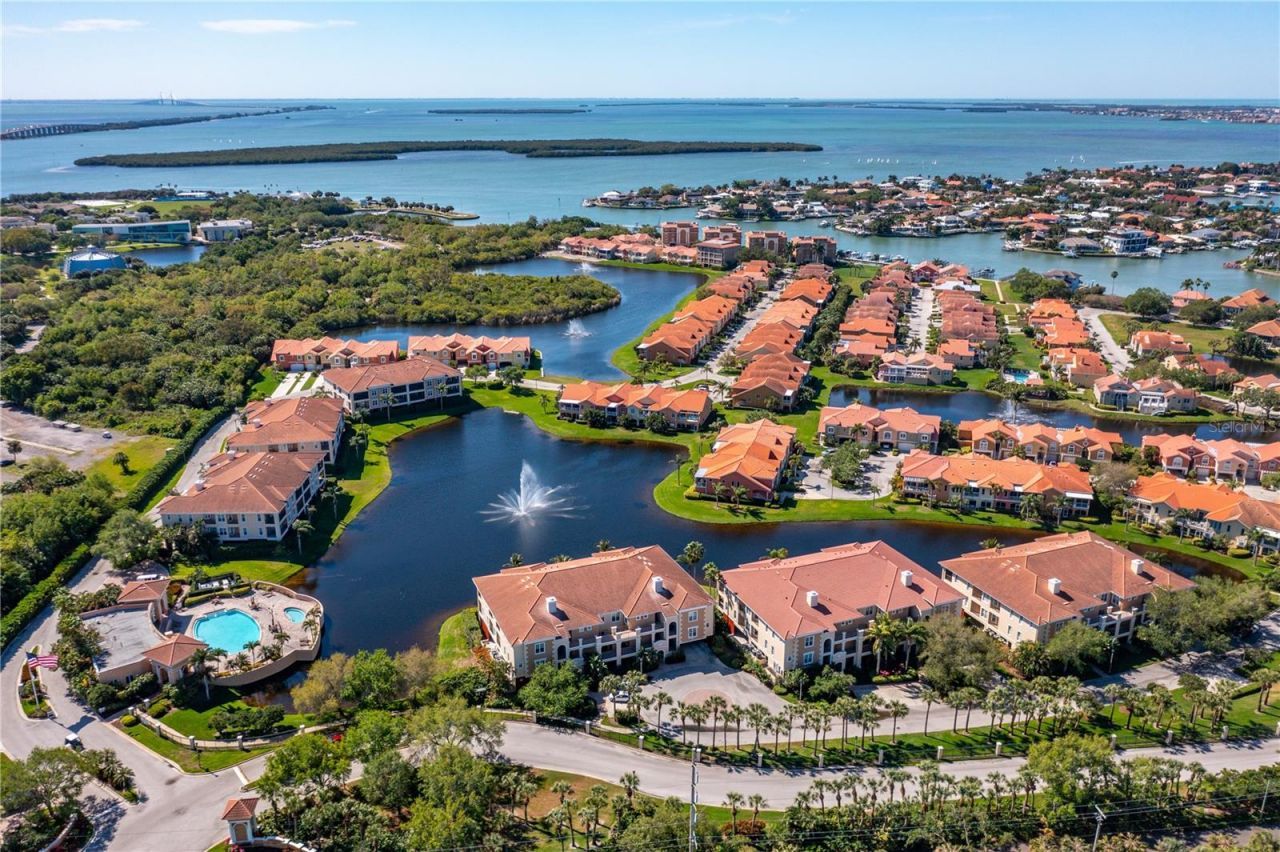 17b Franklin Court S, Saint Petersburg, FL 33711 Photo