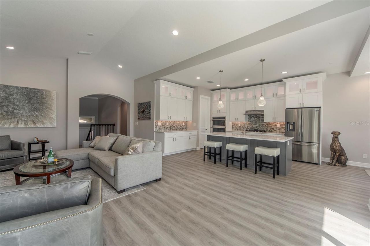 17b Franklin Court S, Saint Petersburg, FL 33711 Photo