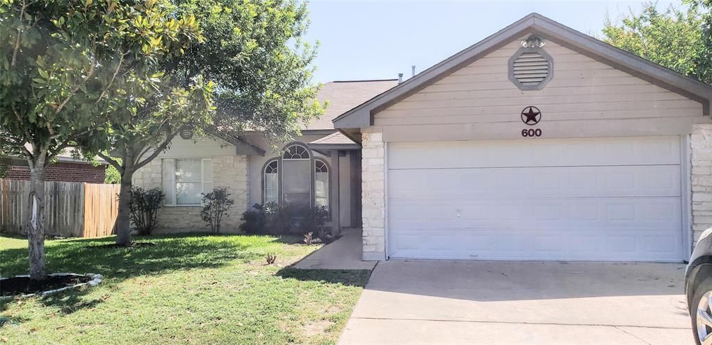 600 Clear Spring Ln, Leander, TX 78641 Main Photo