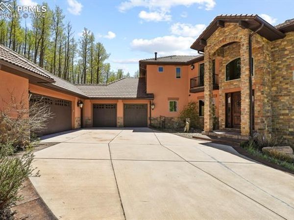 2017 County Road 1, Cripple Creek, CO 80813