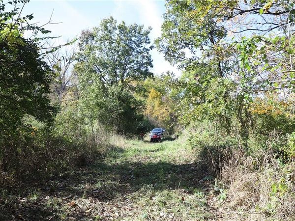 No Address Assigned Leanne Ln N/A, Blue Springs, MO 64015