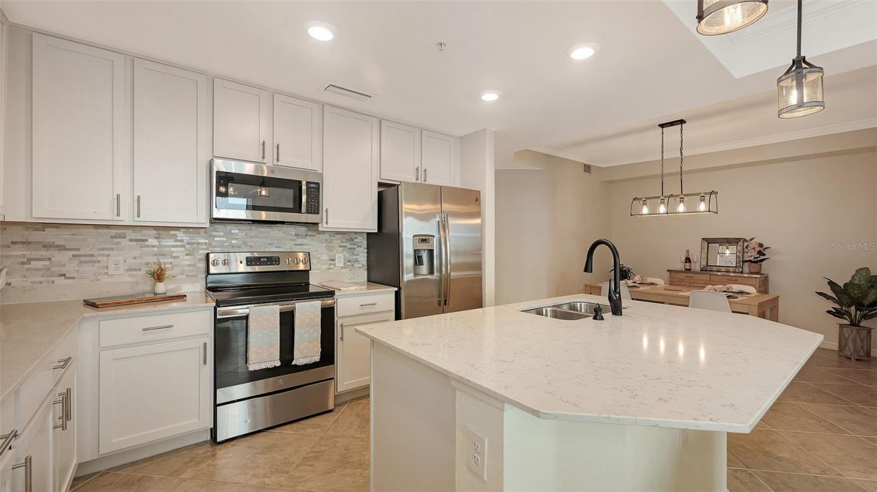 1020 Tidewater Shores Loop, Unit 108, Bradenton, FL 34208 Photo