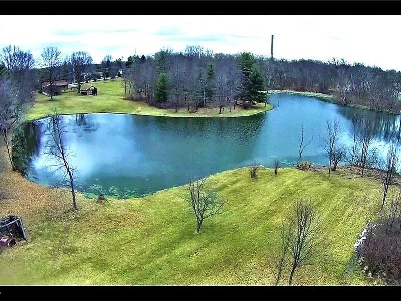 532 Portage Trail Extension W, Cuyahoga Falls, OH 44223 Photo 2