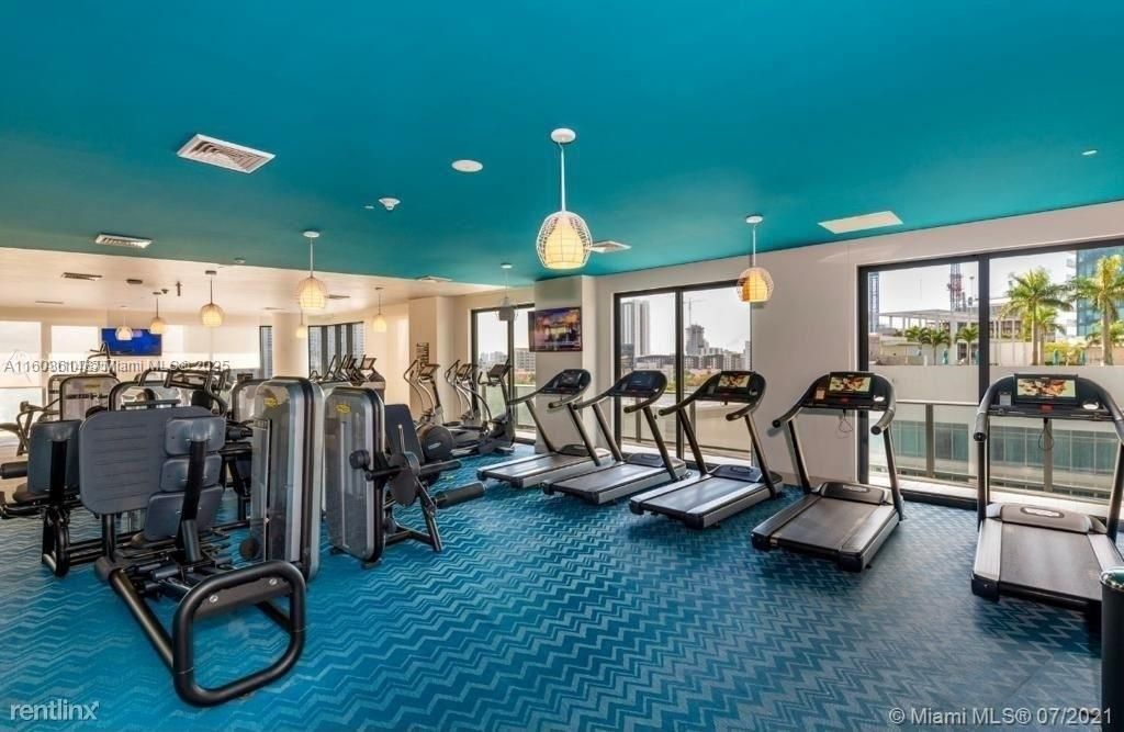 121 NE 34th St, Unit 2402, Miami, FL 33137 Photo