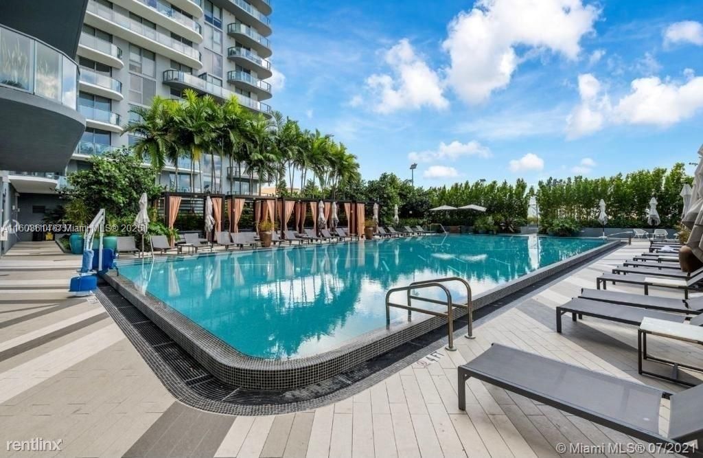 121 NE 34th St, Unit 2402, Miami, FL 33137 Photo