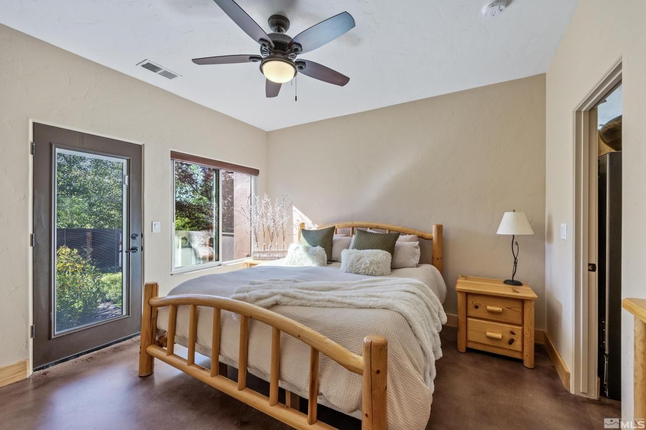 5745 Carl Drive, Reno, NV 89511 Photo