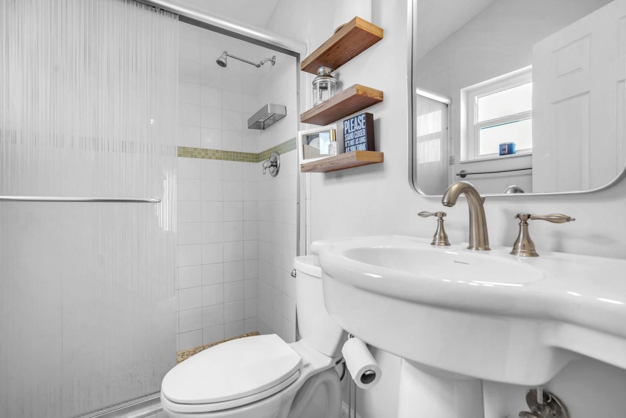 2108 Lake Bass Circle, Lake Worth, FL 33461 Photo