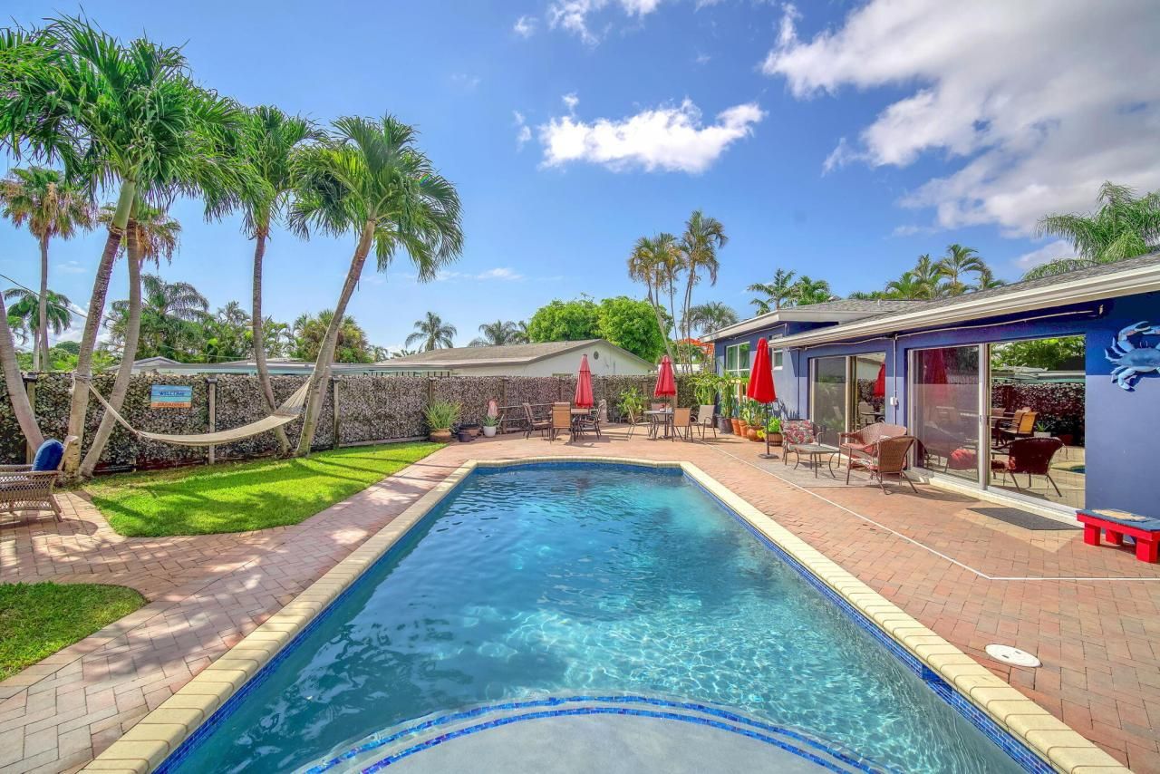 2108 Lake Bass Circle, Lake Worth, FL 33461 Photo