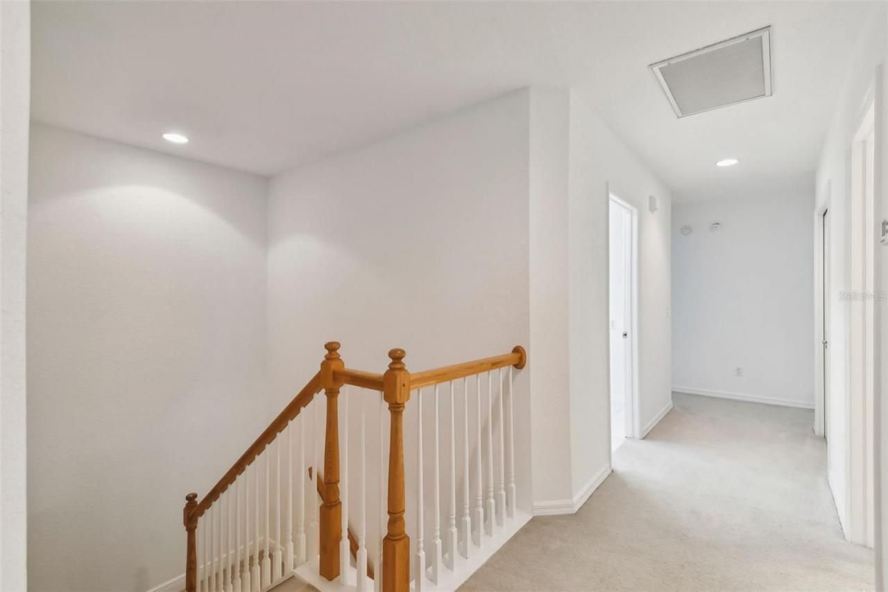 2848 Bayshore Trails Drive, Tampa, FL 33611 Photo