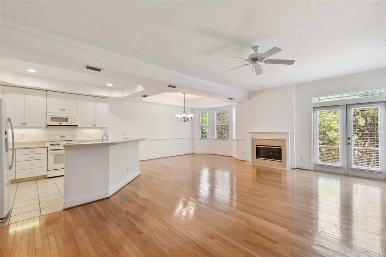 2848 Bayshore Trails Drive, Tampa, FL 33611 Photo