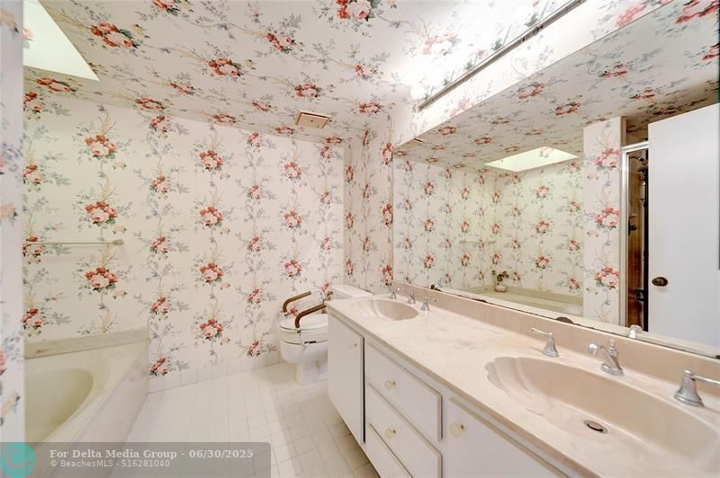 7200 Radice Court, Unit 208, Lauderhill, FL 33319 Photo