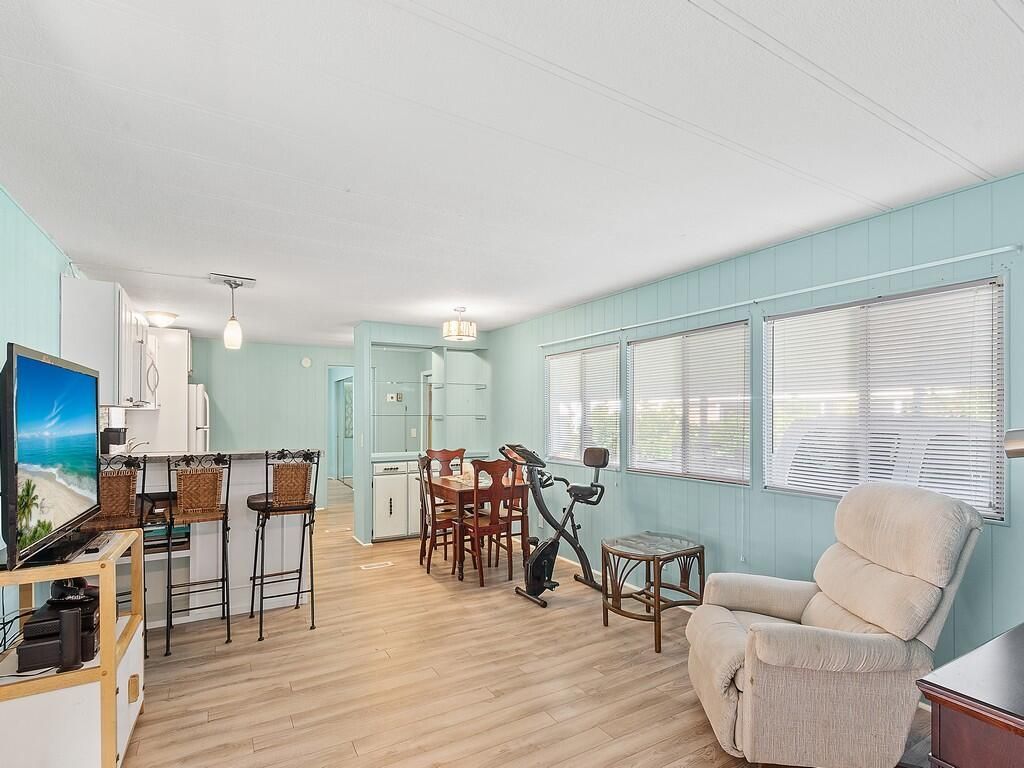 102 N Warner Drive, Jensen Beach, FL 34957 Photo