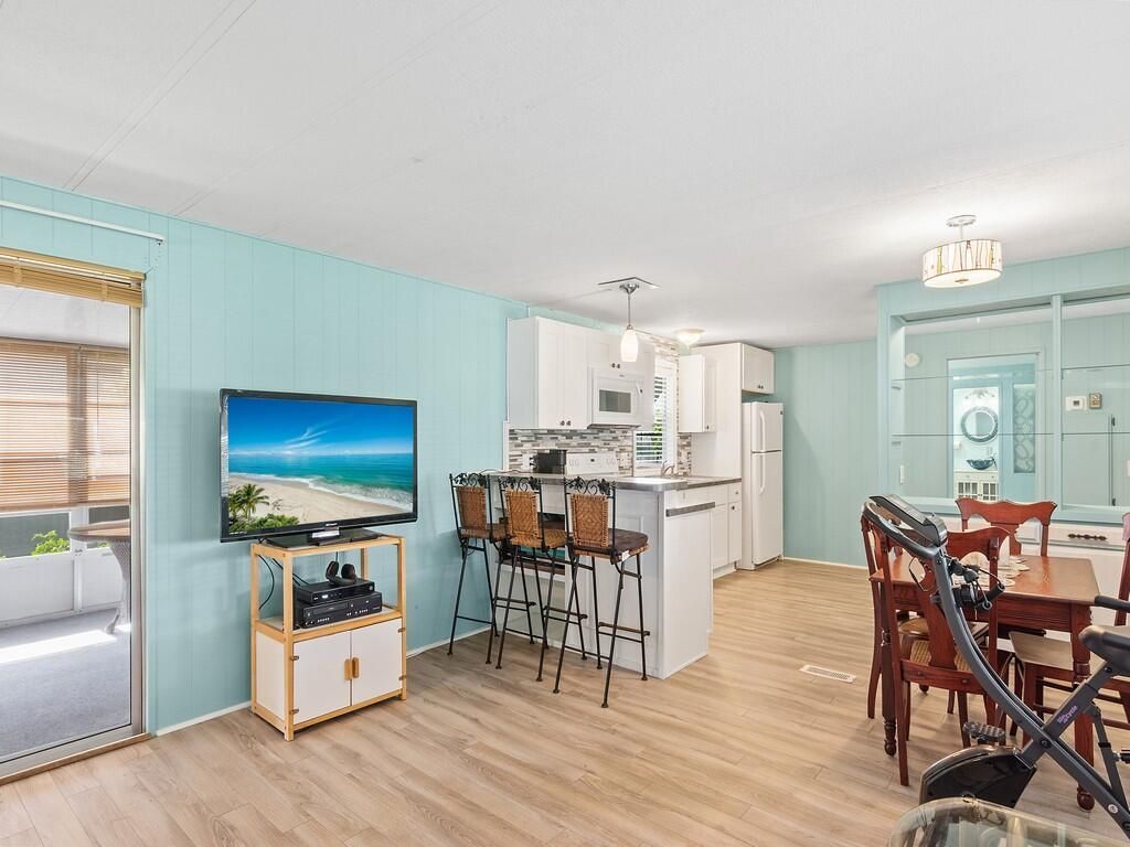 102 N Warner Drive, Jensen Beach, FL 34957 Photo