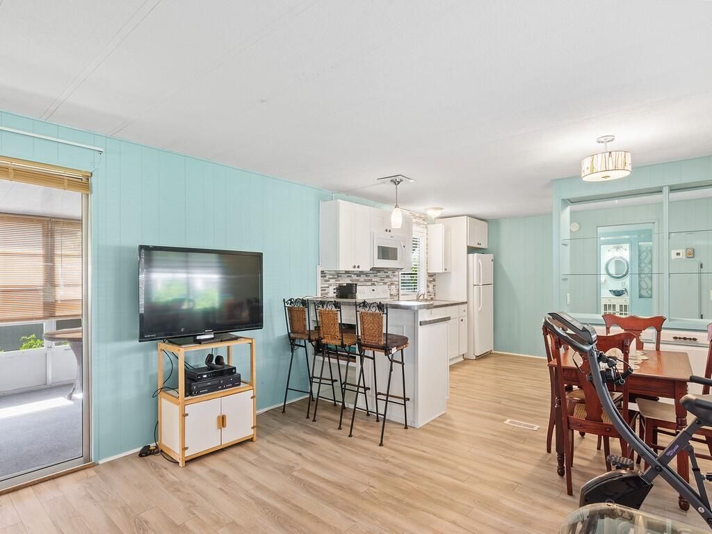 102 N Warner Drive, Jensen Beach, FL 34957 Photo