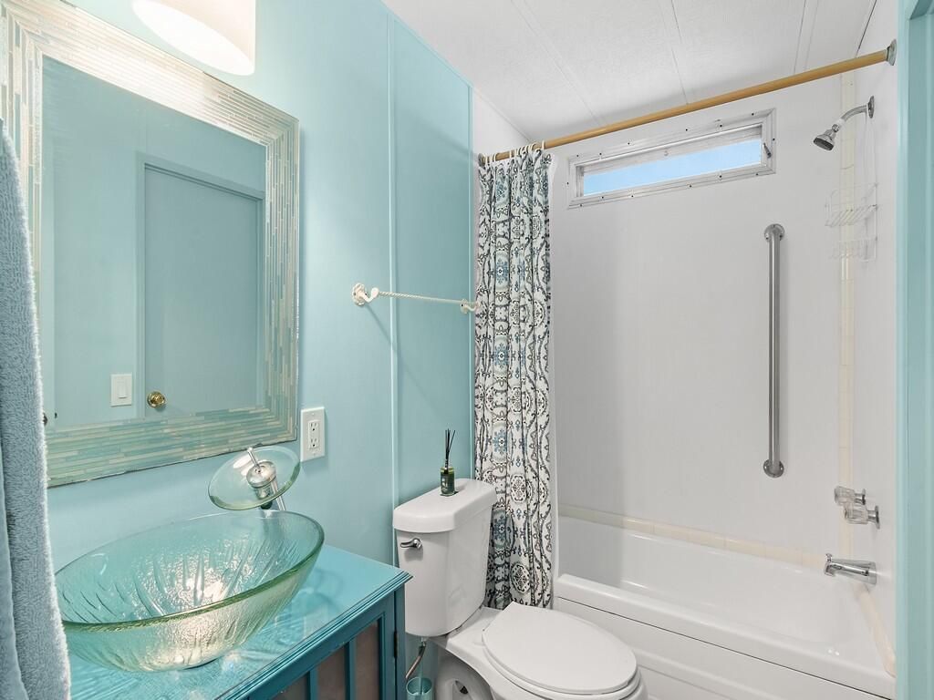 102 N Warner Drive, Jensen Beach, FL 34957 Photo