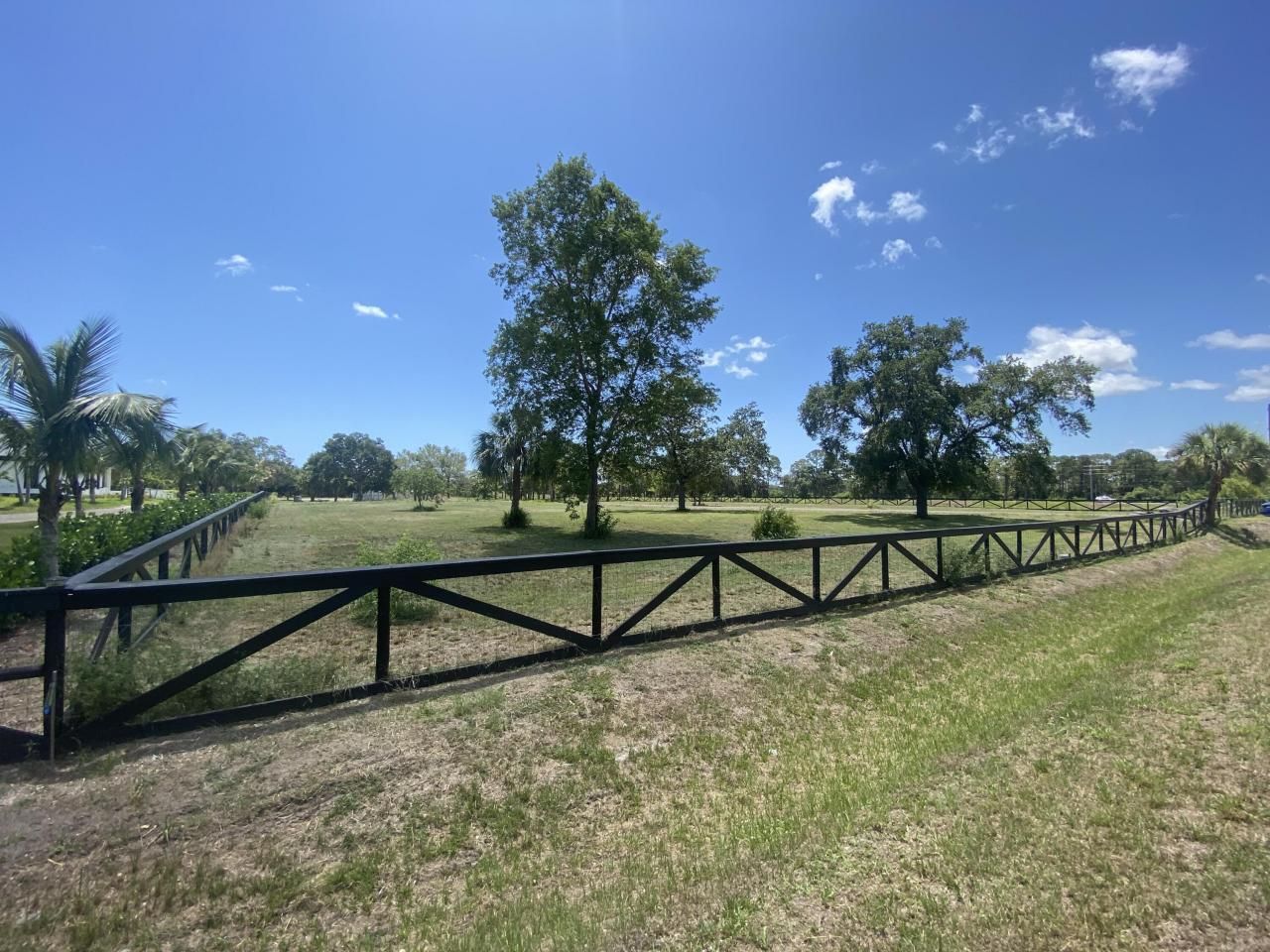 2098 Johnston Road, Fort Pierce, FL 34951 Photo