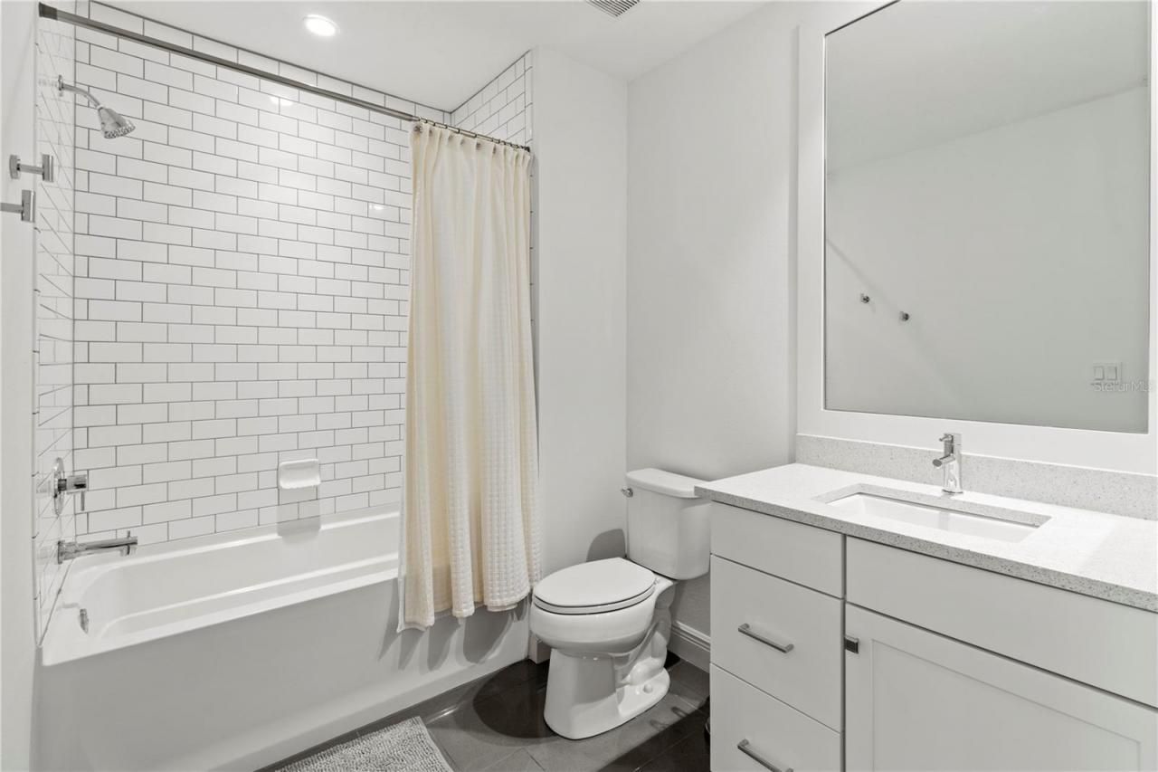 10520 Boardwalk Loop, Unit 302, Bradenton, FL 34202 Photo