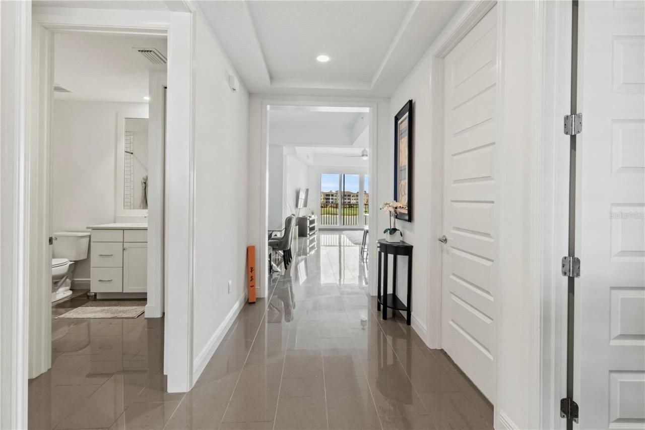 10520 Boardwalk Loop, Unit 302, Bradenton, FL 34202 Photo