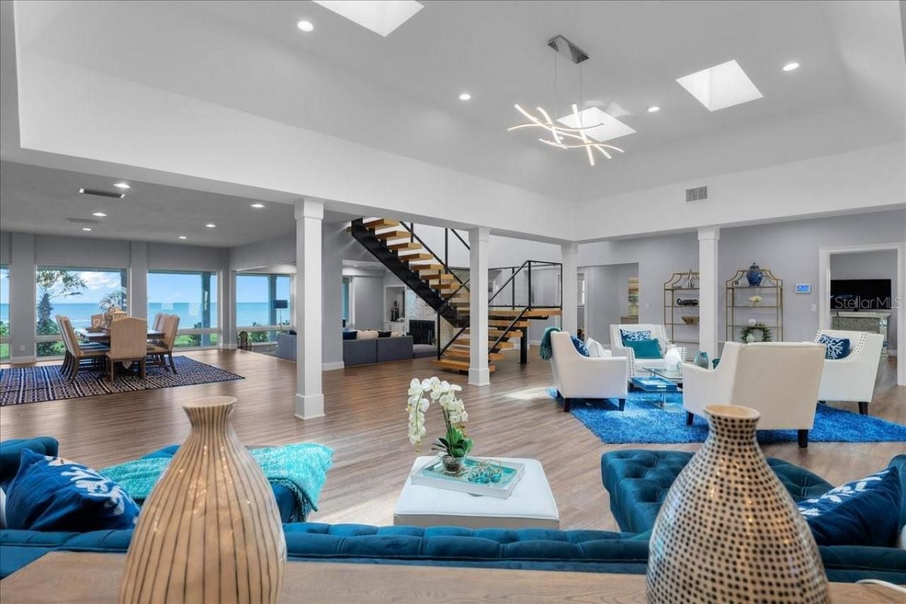 717 Ocean Shore Boulevard, Ormond Beach, FL 32176 Photo