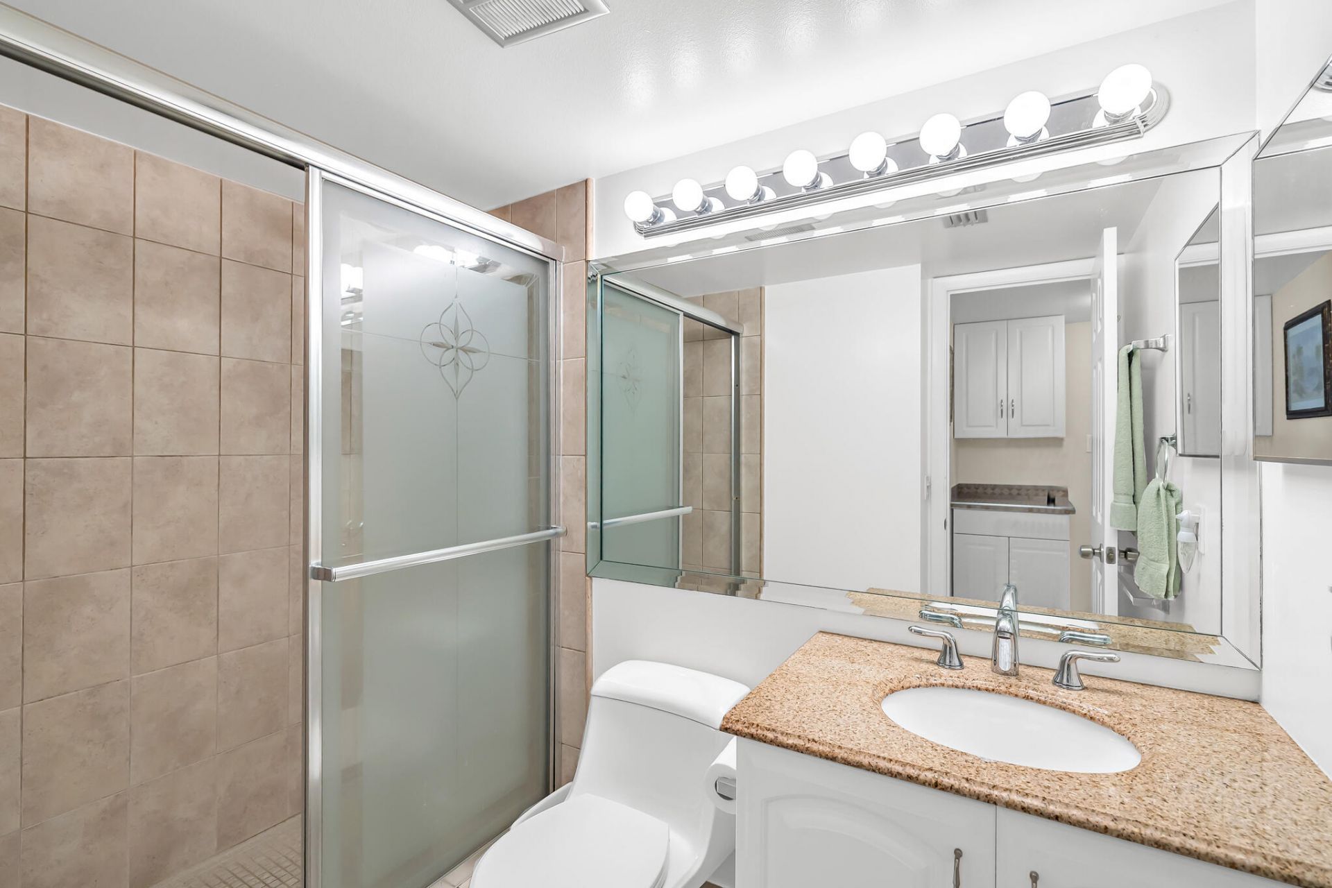 601 NW 76th Terrace, Unit 206, Margate, FL 33063 Photo