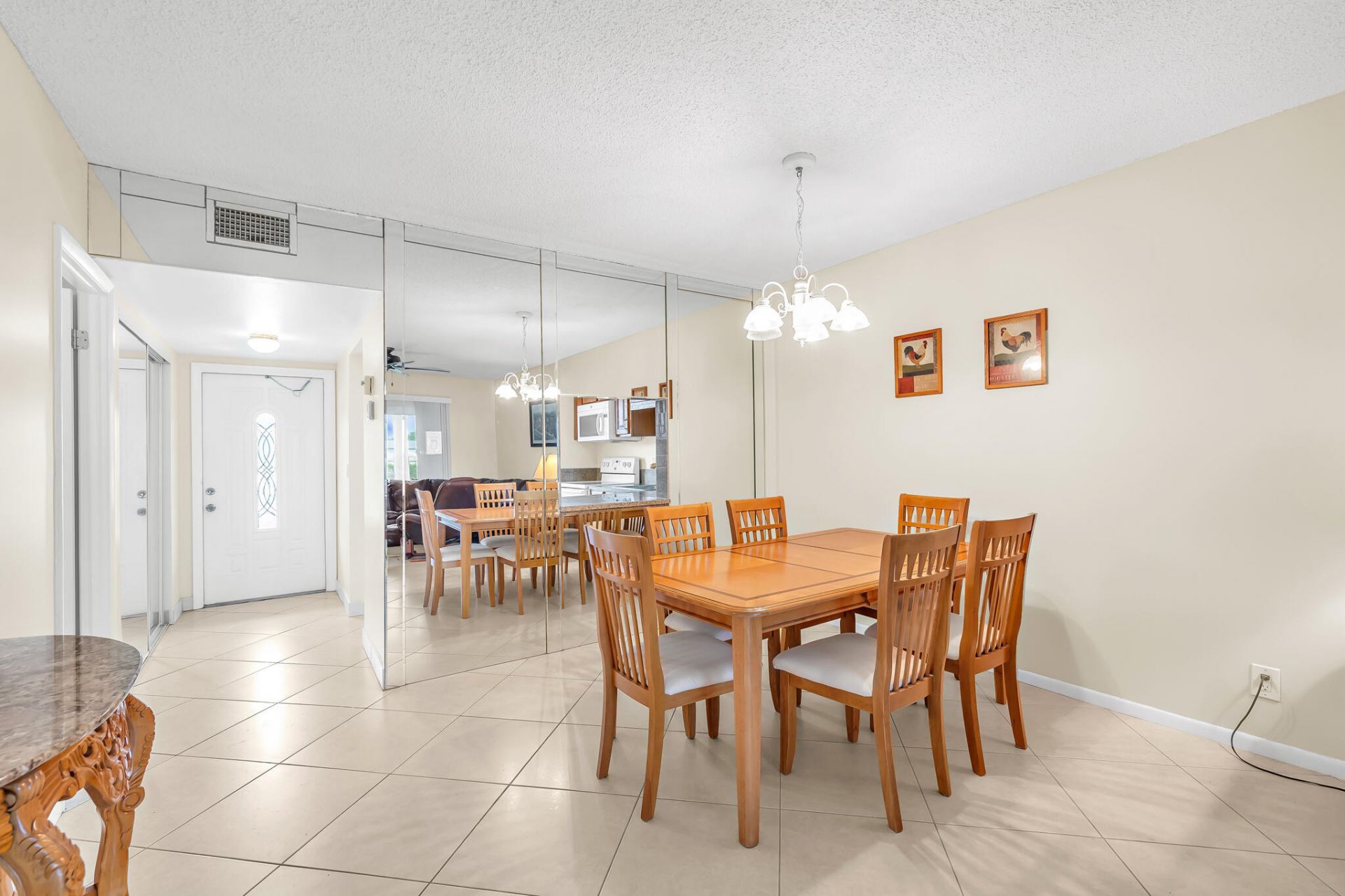 601 NW 76th Terrace, Unit 206, Margate, FL 33063 Photo