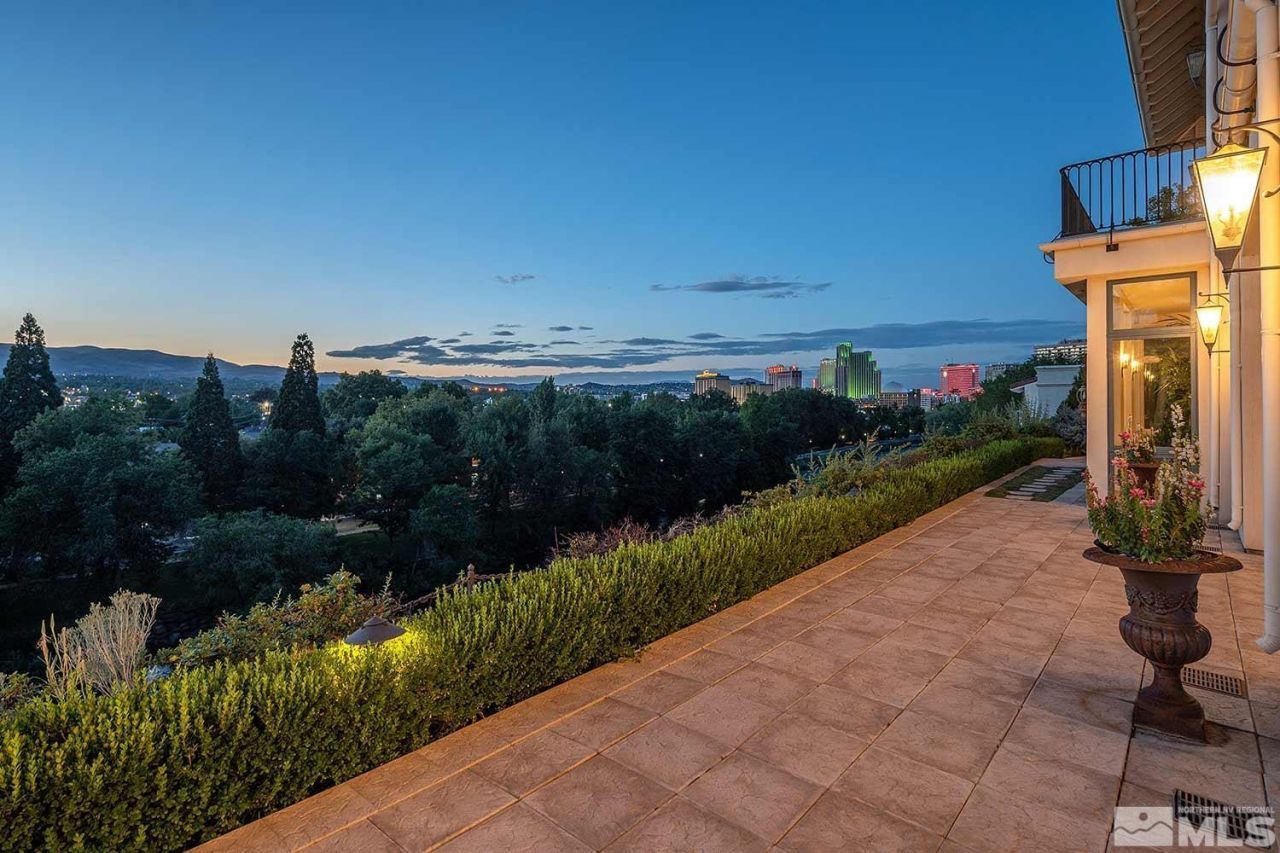 631 California Avenue, Reno, NV 89509 Photo