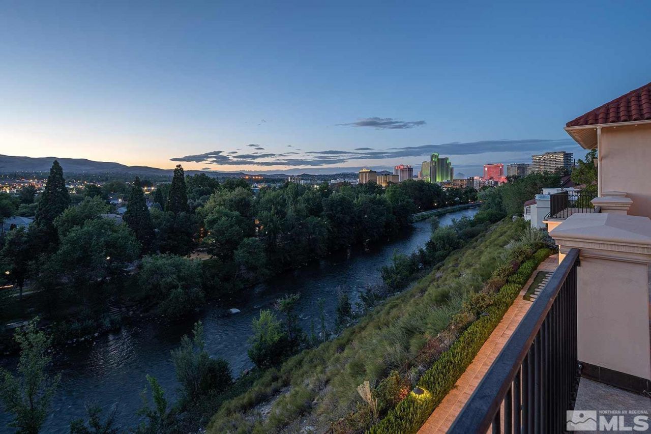 631 California Avenue, Reno, NV 89509 Photo