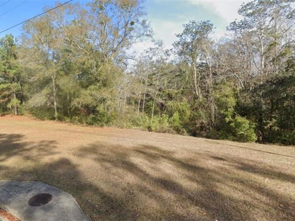 4707 College Parkway, Saraland, AL 36571