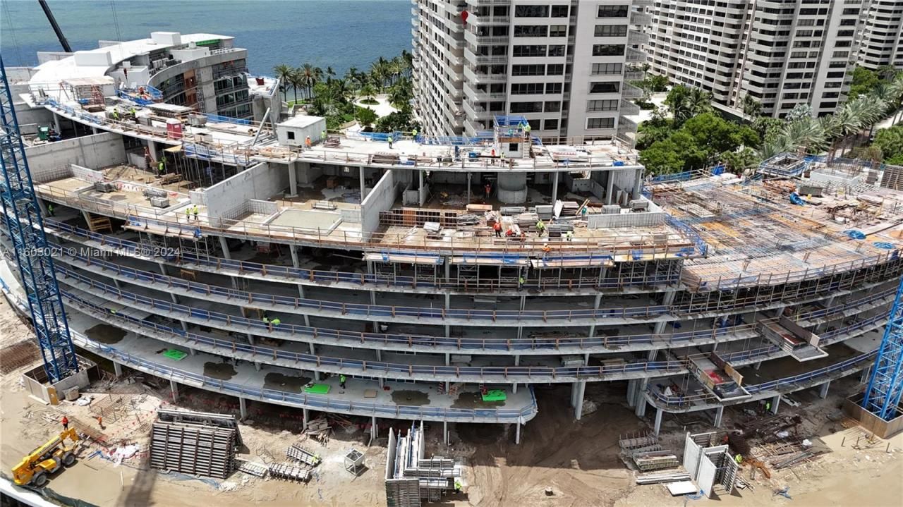 5 Grove Isle Dr, Unit PH-S04, Miami, FL 33133 Photo