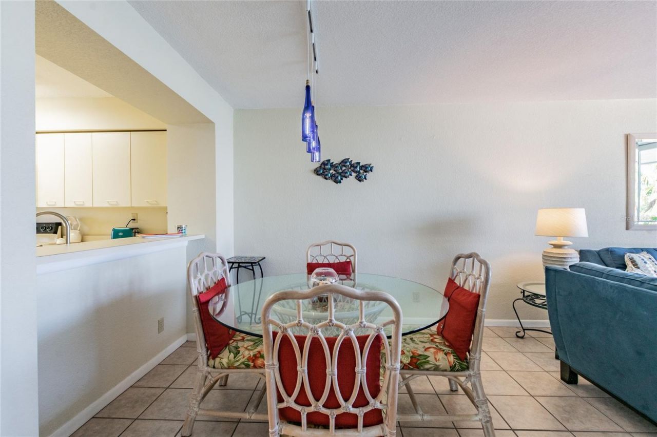 5901 Bahia Del Mar Circle, Unit 518, Saint Petersburg, FL 33715 Photo