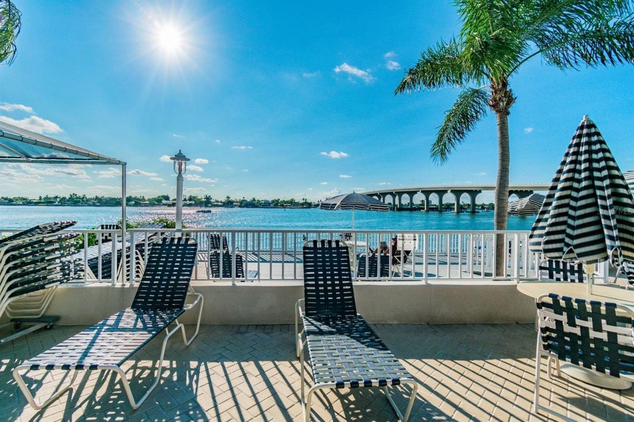 5901 Bahia Del Mar Circle, Unit 518, Saint Petersburg, FL 33715 Photo