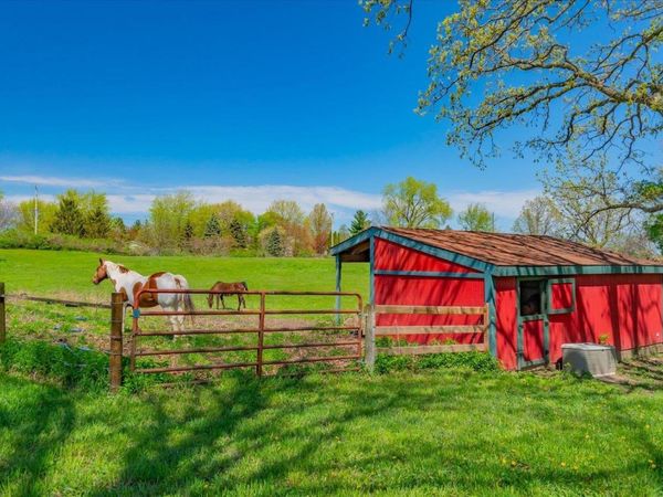 4631 County Road A, Oregon, WI 53575