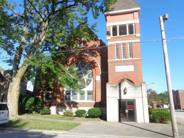 227 N Main Street, Warren, IN 46792