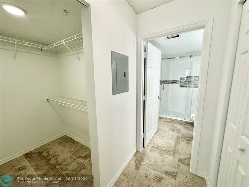 2005 SE 10th Avenue, Unit 416, Fort Lauderdale, FL 33316 Photo
