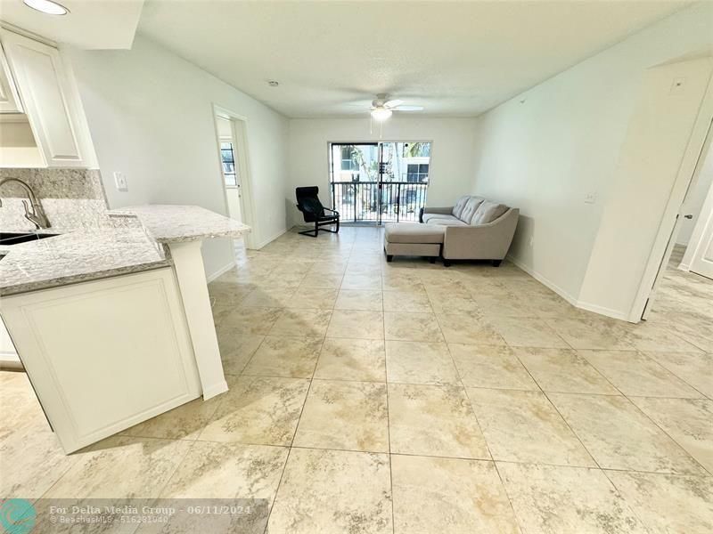 2005 SE 10th Avenue, Unit 416, Fort Lauderdale, FL 33316 Photo