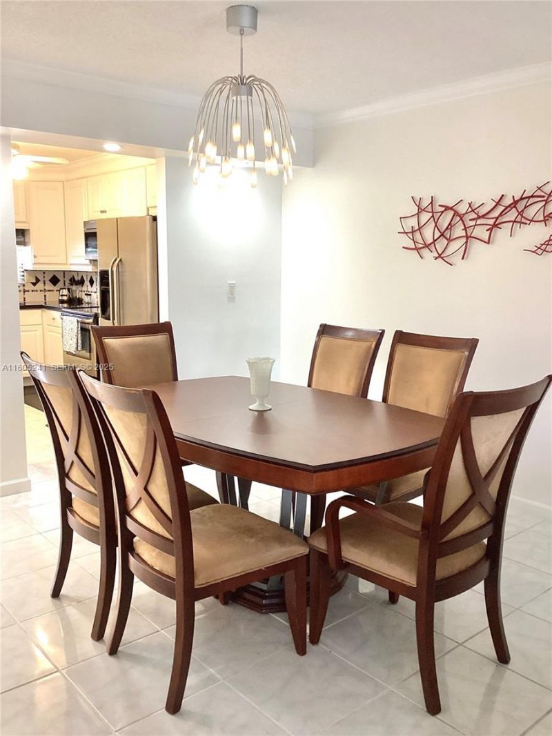 681 S Hollybrook Dr, Unit 307, Pembroke Pines, FL 33025 Photo