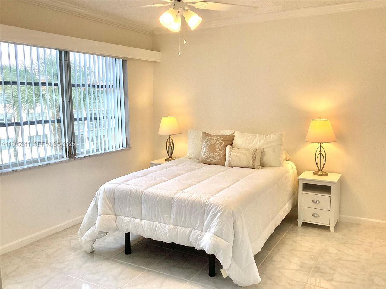 681 S Hollybrook Dr, Unit 307, Pembroke Pines, FL 33025 Photo