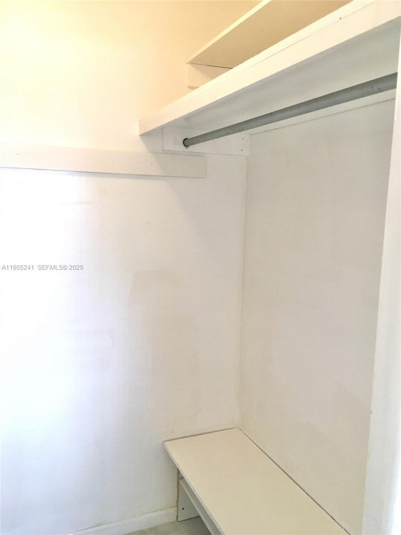 681 S Hollybrook Dr, Unit 307, Pembroke Pines, FL 33025 Photo