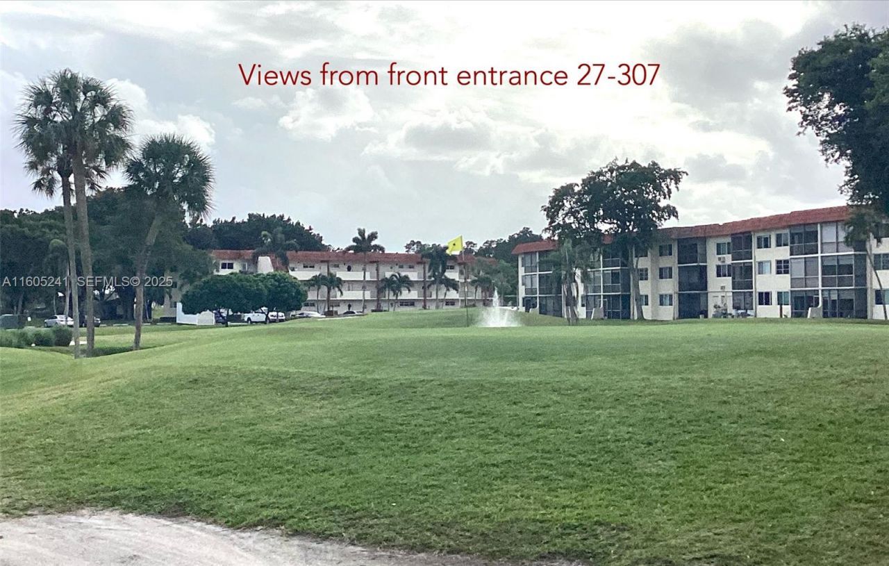 681 S Hollybrook Dr, Unit 307, Pembroke Pines, FL 33025 Photo