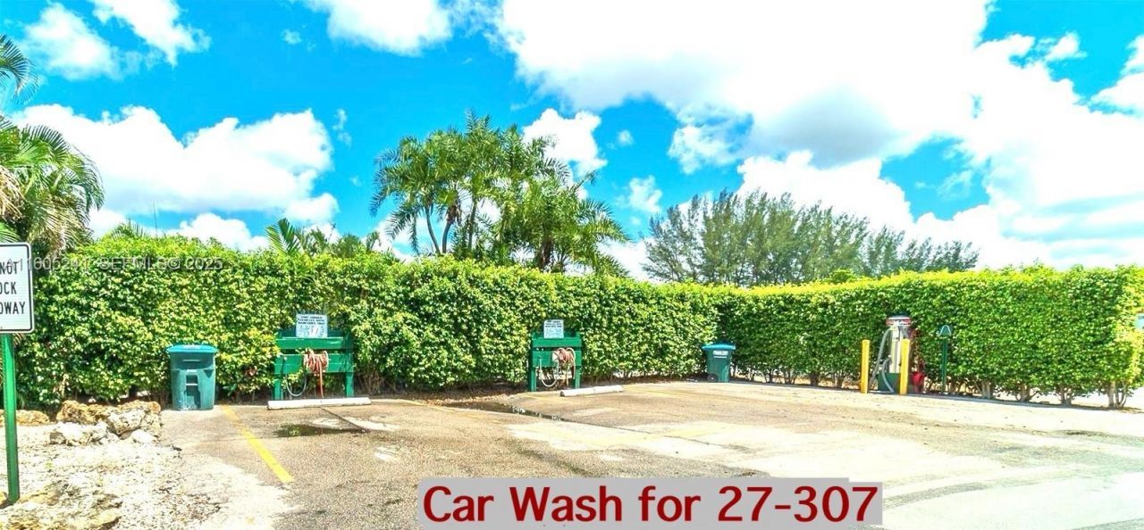 681 S Hollybrook Dr, Unit 307, Pembroke Pines, FL 33025 Photo