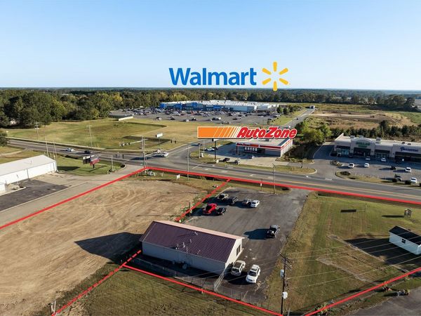 2000 West Center, Beebe, AR 72012