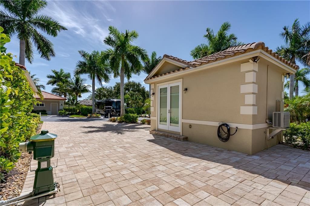13596 Snook Cir, Naples, FL 34114 Photo