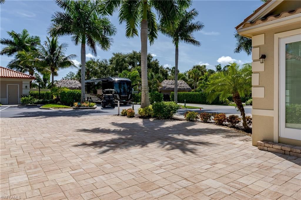 13596 Snook Cir, Naples, FL 34114 Photo