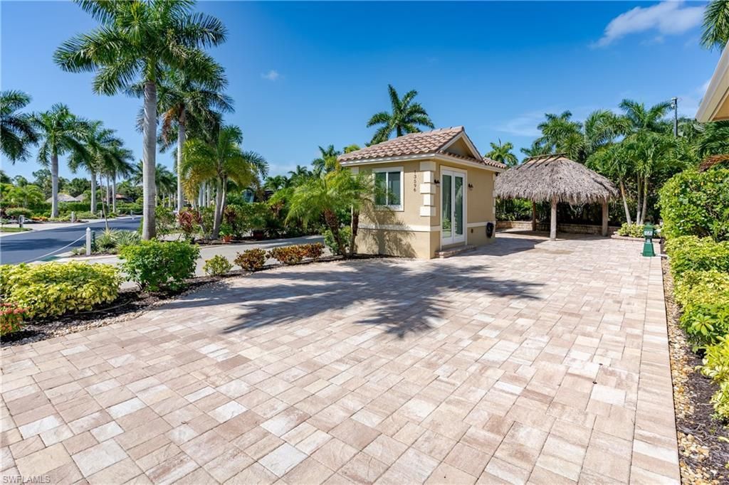 13596 Snook Cir, Naples, FL 34114 Photo